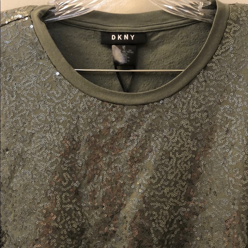 Olive Green Sequins T Shirt - DKNY - XL
